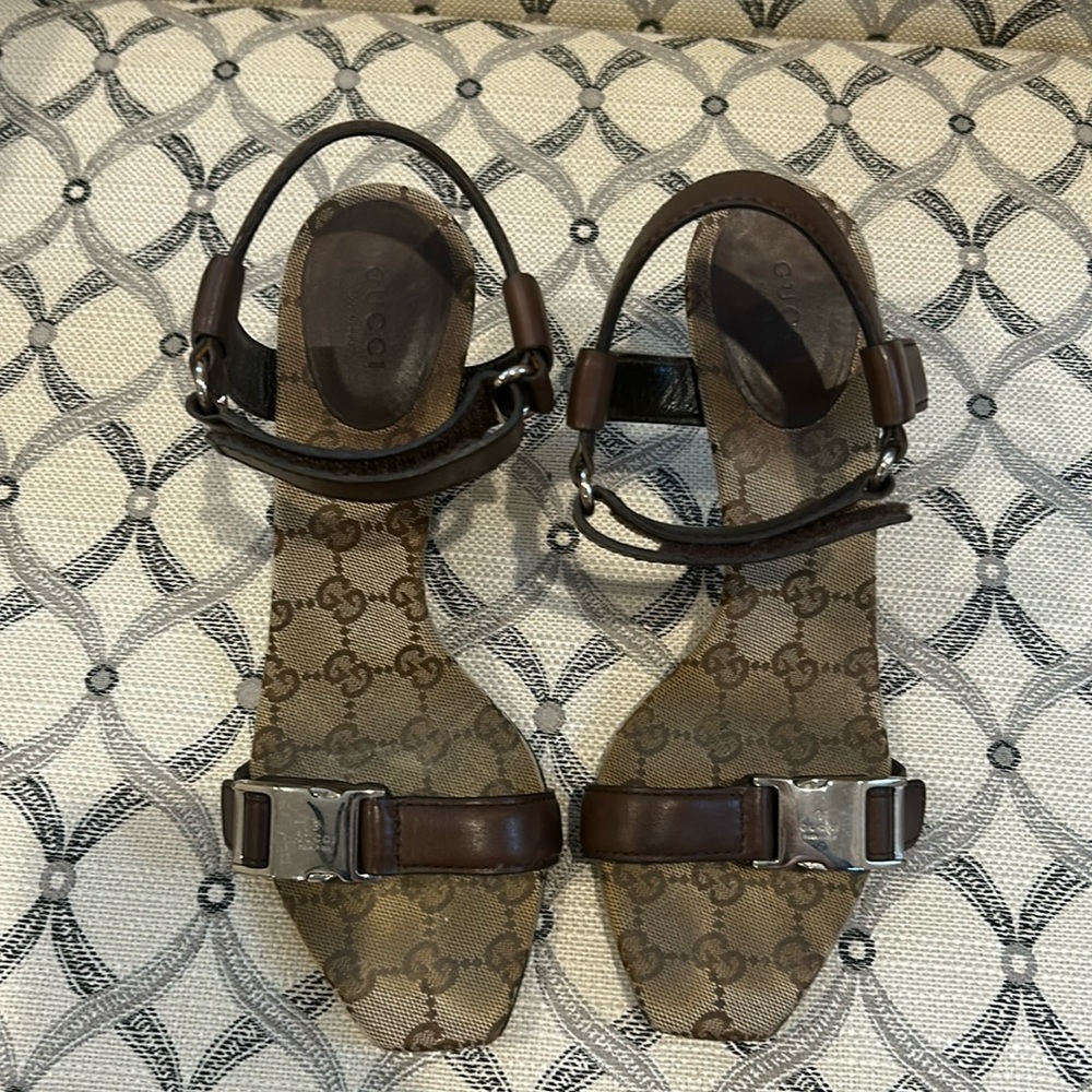 Gucci Sandals with mini heel